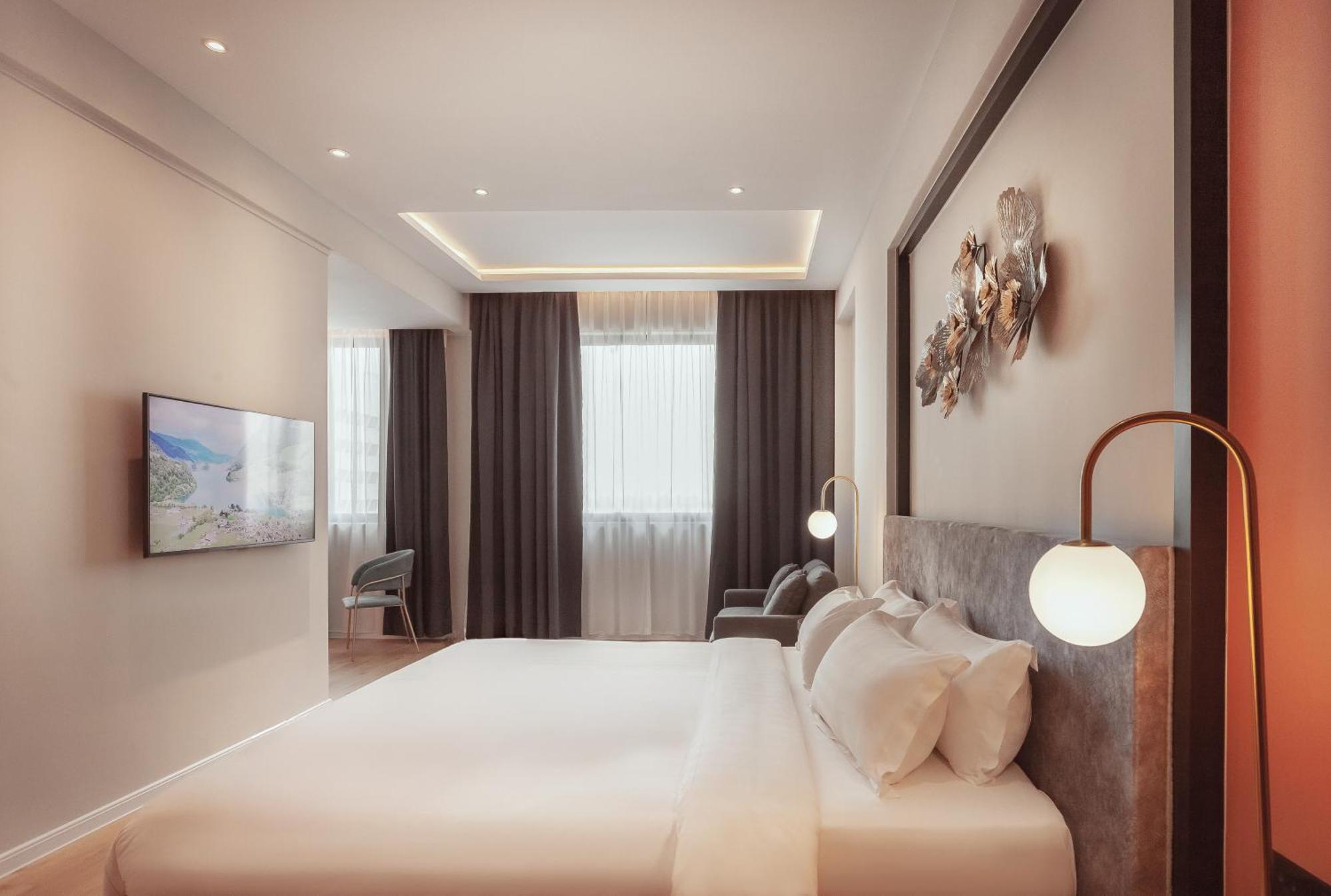 Fuhotel Hotel